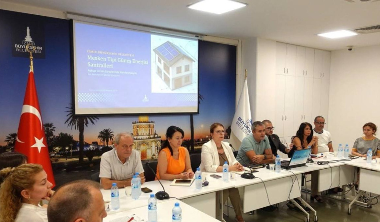 İzmir’de Güneş Enerjisi İçin Çatı GES Başvurularında Standardizasyon