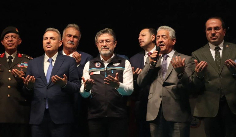 İzmir’de 2026-2027 Su Ürünleri Av Sezonu Açıldı