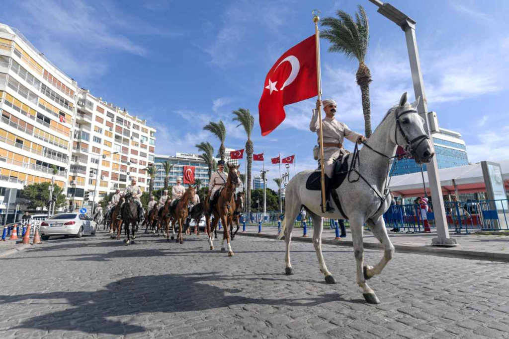 İzmir'in Kurtuluşu 104. Yıl Dönümü Etkinliklerle Kutlanacak