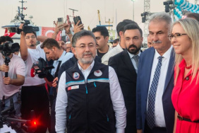 İbrahim Yumaklı, Güzelbahçe'de Su Ürünleri Av Sezonunu Açtı
