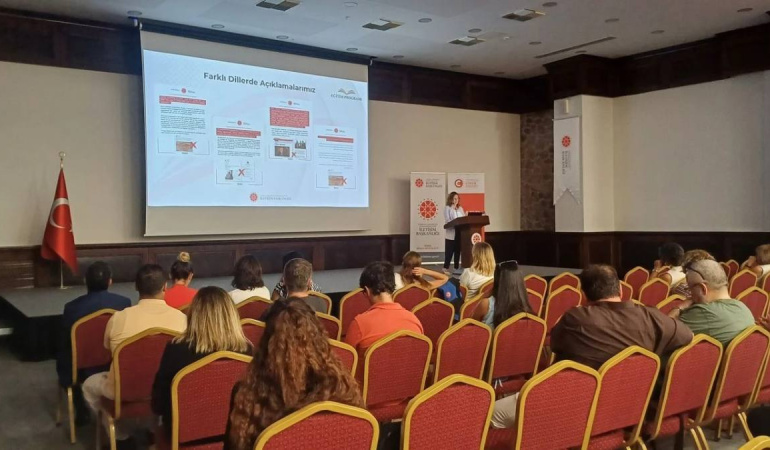 İzmir’de Dezenformasyonla Mücadele Eğitimi Gerçekleştirildi