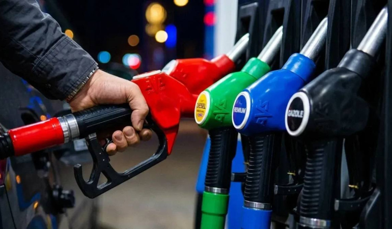 İzmir’de motorin litre fiyatı 90 lirayı geçti