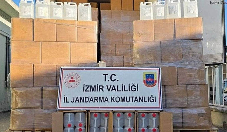 Menderes’te jandarmadan kaçak tütün operasyonu: 90 bin makaron ele geçirildi