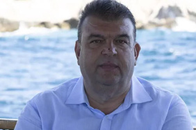 Umut Peköz, Seferihisar Belediyesi'ne yönelik yolsuzluk soruşturmasında gözaltına alındı