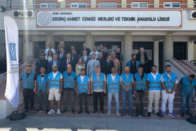 İzmir'de Denetimli Serbestlik Yükümlüleri Okullarda Temizlik ve Bakım Çalışmaları Yürüttü
