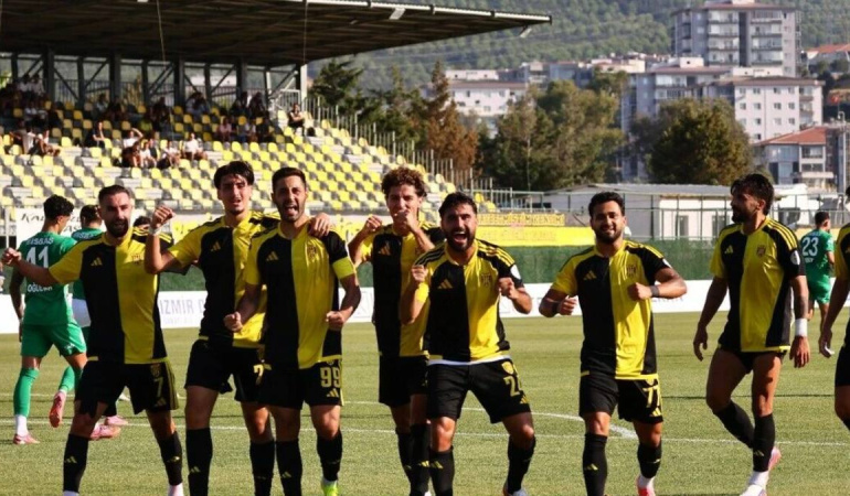 Aliağa FK, 2. Lig Beyaz Grup’a İyi Başladı ve Zirveye Yerleşti