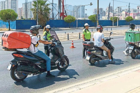 İzmir'de artan trafik denetimleri, ölümlü kazaları yüzde 47 oranında azalttı