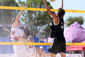 Foça'da 2026 CEV U18 Avrupa Plaj Voleybolu Şampiyonası başladı