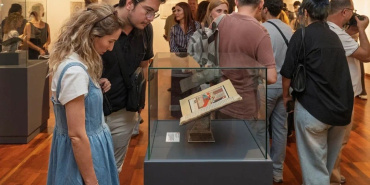 İzmir Milli Kütüphane'den nadir eser sergisi açıldı