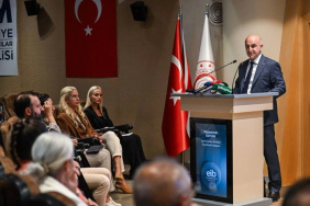 EİB Başkanı Muhammet Öztürk: İzmir'in Lojistik Altyapısı Güçlendirilmeli