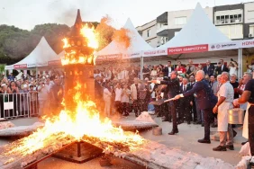 Uluslararası Menemen Çömlek Festivali, görkemli kortejle başladı