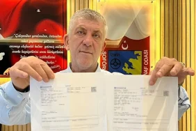 İzmirli taksici, yanlış havale edilen 920 bin lirayı iade etti