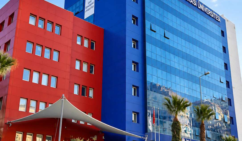 İzmir Demokrasi Üniversitesi’nde Sayıştay’dan usulsüzlük tespiti