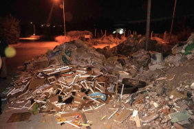Bornova'da kaçak moloz dökümlerine karşı 3 gün sürecek temizlik seferberliği başlatıldı