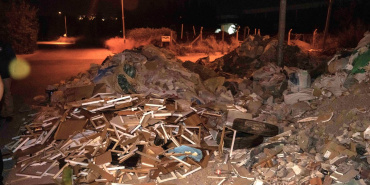 Bornova'da kaçak moloz dökümlerine karşı 3 gün sürecek temizlik seferberliği başlatıldı