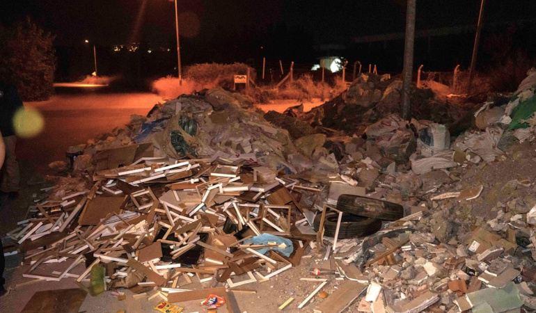 Bornova’da kaçak moloz dökümlerine karşı 3 gün sürecek temizlik seferberliği başlatıldı