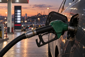 İzmir'de motorin fiyatına 5,57 TL indirim yapıldı