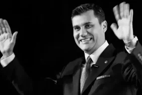 İklim Tamkan, Ferdi Zeyrek anısına İzmir'de sahne alacak