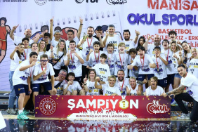Eren Şahin Eronat Ortaokulu Basketbol Takımı Türkiye Şampiyonu