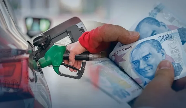 İzmir’de benzine 12,48 lira zam uygulanacak