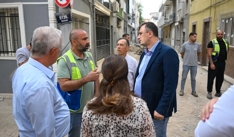 Bornova’da 282 Sokak Asfaltlama Çalışmaları Başlıyor