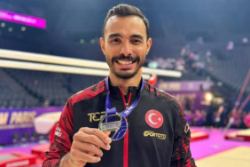 Ferhat Arıcan, Paris'te Altın Madalya Kazandı