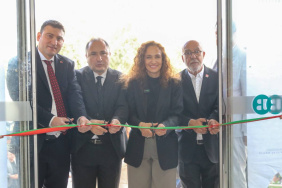 Karşıyaka Meslek Yüksekokulu resmi olarak açıldı