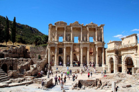 2025'te Efes Örenyeri, Türkiye'nin en çok ziyaret edilen örenyeri unvanını aldı