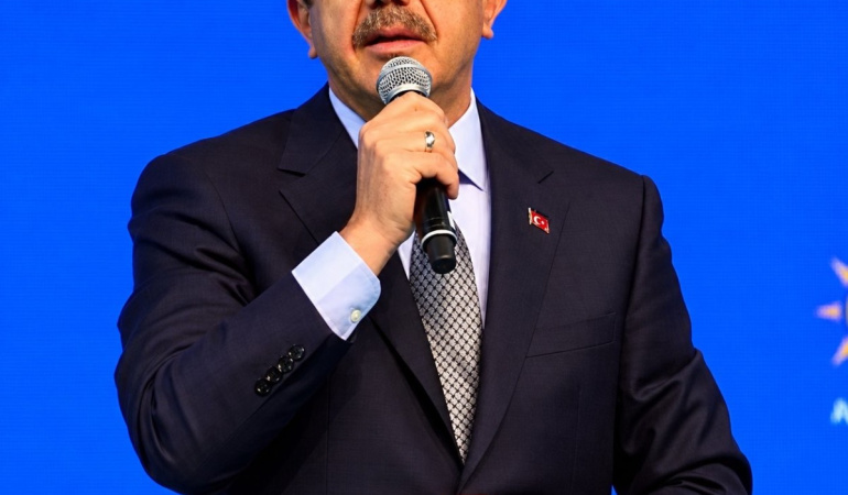 Nihat Zeybekci, Tera Portföy’ün TP2 fonuna yatırım yaptığını açıkladı