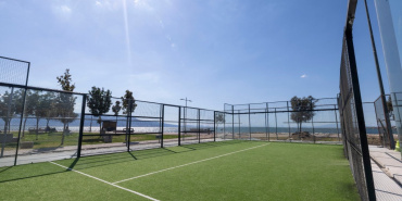 Karşıyaka Bostanlı'daki padel kortları ekim ayında açılacak