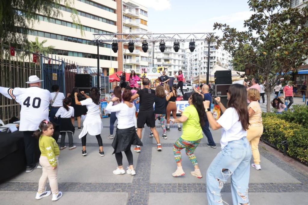 7. Patilerin Festivali'nde 13 kedi ve köpek sahiplendirildi