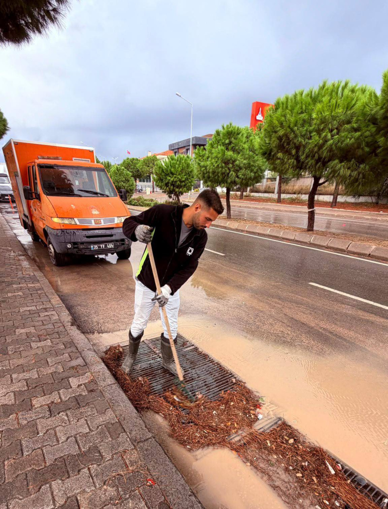 İZSU, İzmir'de beklenen yağışlar için 665 personel görevlendirdi