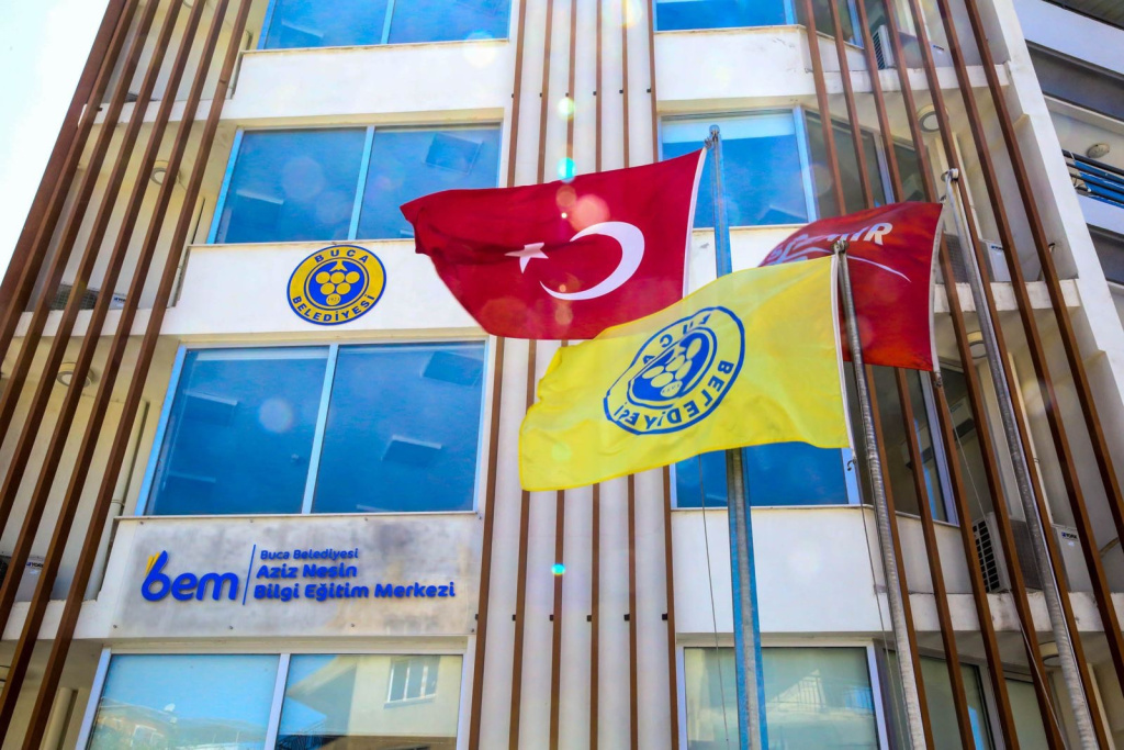 Buca Belediyesi'nden eğitime güçlü destek