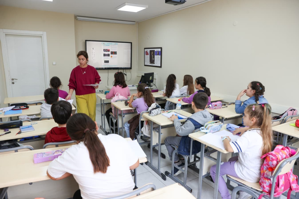 Buca Belediyesi'nden eğitime güçlü destek