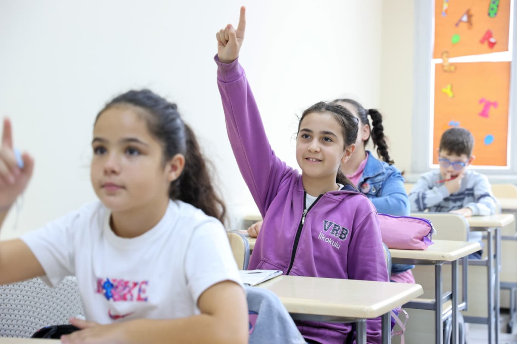 Buca Belediyesi'nden eğitime güçlü destek