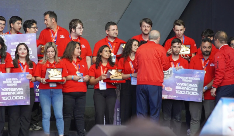 Ege Üniversitesi, TEKNOFEST 2026’da İki Birincilik Kazandı