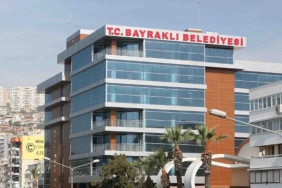 Bayraklı Belediyesi'nde yürütülen soruşturmada 45 kişi gözaltına alındı