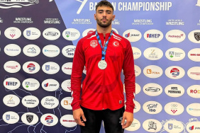 Muhammed Emin Uyumaz, U20 Grekoromen Güreş Balkan Şampiyonası'nda Gümüş Madalya Elde Etti