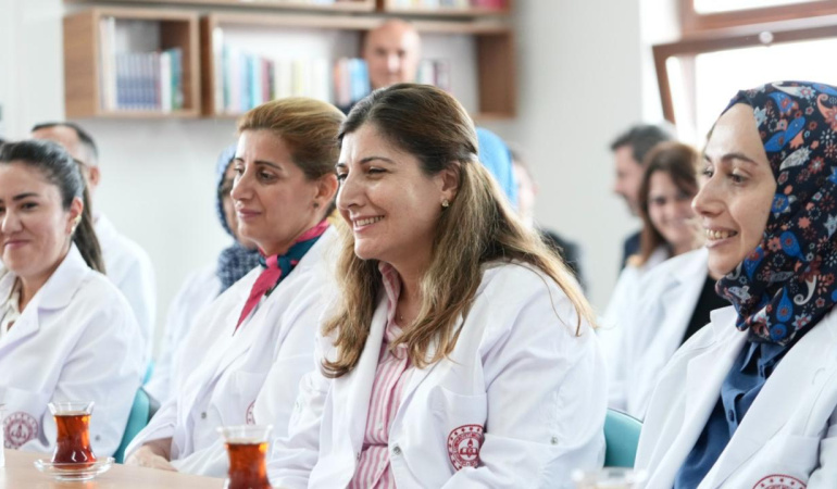 24 Kasım Öğretmenler Günü, Türkiye genelinde etkinliklerle kutlanacak