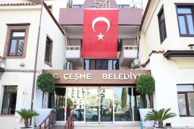 Çeşme Belediyesi'nde usulsüzlük iddiaları nedeniyle 12 kişi adliyeye sevk edildi