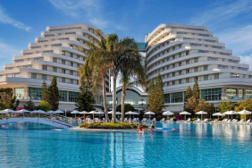 2026 Ağustos'ta İzmir'deki beş yıldızlı otellerin doluluk oranı düştü