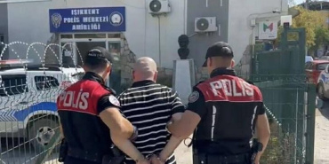 İzmir'de 3 firari hükümlü operasyonla yakalandı