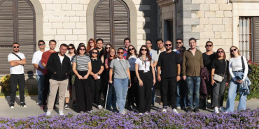 Alsancak'ta gençler için düzenlenen yerel tarih gezisi tamamlandı