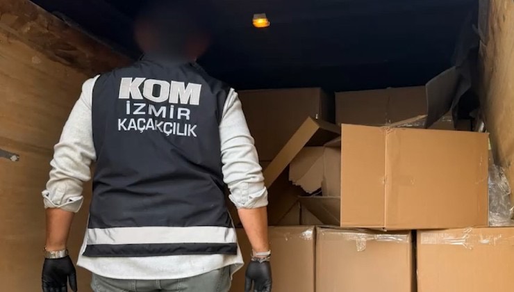 Bornova’da gerçekleştirilen operasyonda 1 milyon 100 bin kaçak makaron ele geçirildi