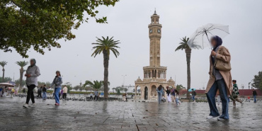 İzmir'de 24 saat boyunca sağanak yağış bekleniyor