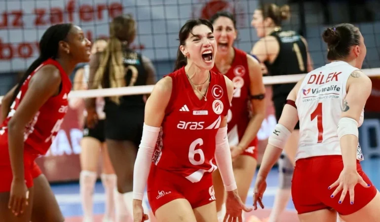 Aras Kargo ve Manisa BBSK, Sultanlar Ligi’nde galibiyet peşinde