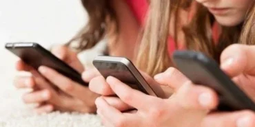Yeni sosyal medya düzenlemesi: 15-18 yaş arası kullanıcılar için kısıtlamalar getirildi