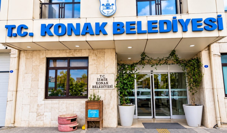 Konak Belediye Meclisi 2027 bütçesini kabul etti