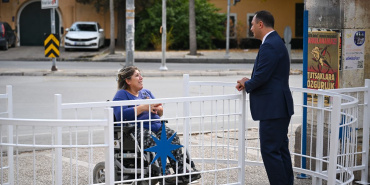 Bornova'da motosiklet girişi engelleyen bariyer sistemi kuruldu