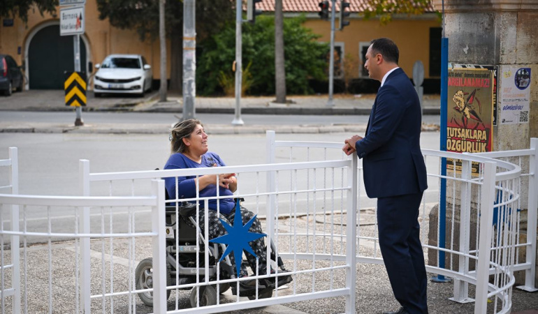 Bornova’da motosiklet girişi engelleyen bariyer sistemi kuruldu